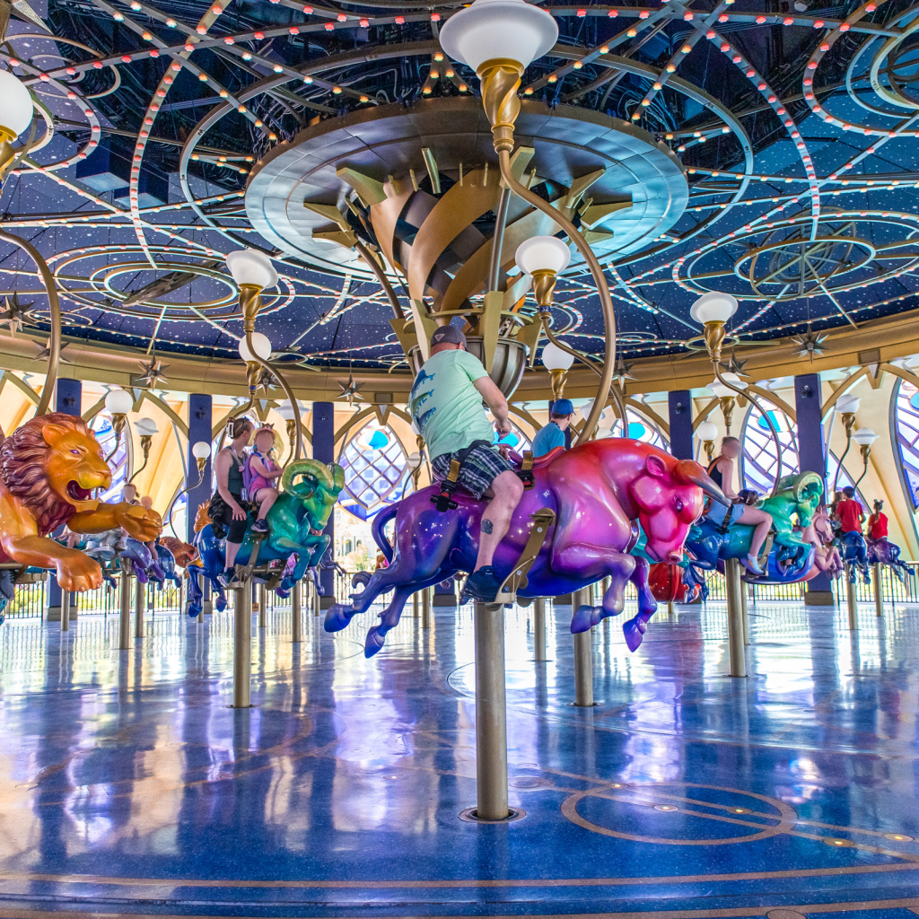 constellation-carousel-epic-universe